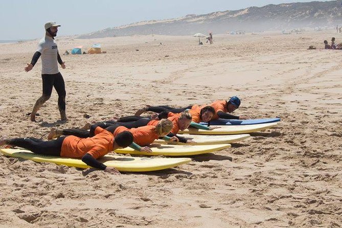 Surf lessons in the Algarve - Beginner friendly, serious surf focus: who it fits best