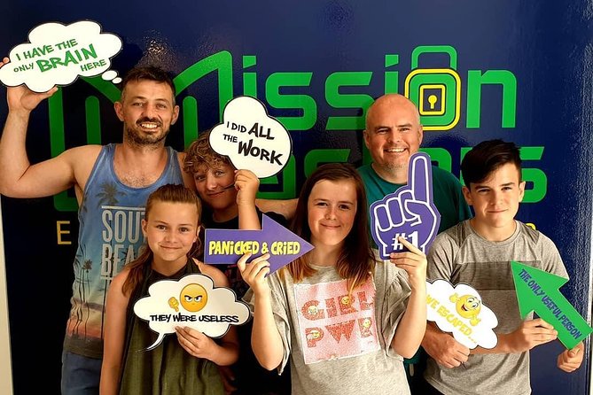 Survival Instinct Escape Game - Puzzle variety that rewards teamwork, not just brains