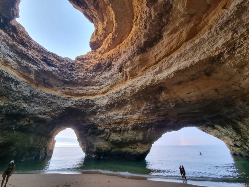 The Algarve: Benagil Cave Kayak Tour - A Note on the Low Score and How to Avoid Meeting-Day Trouble