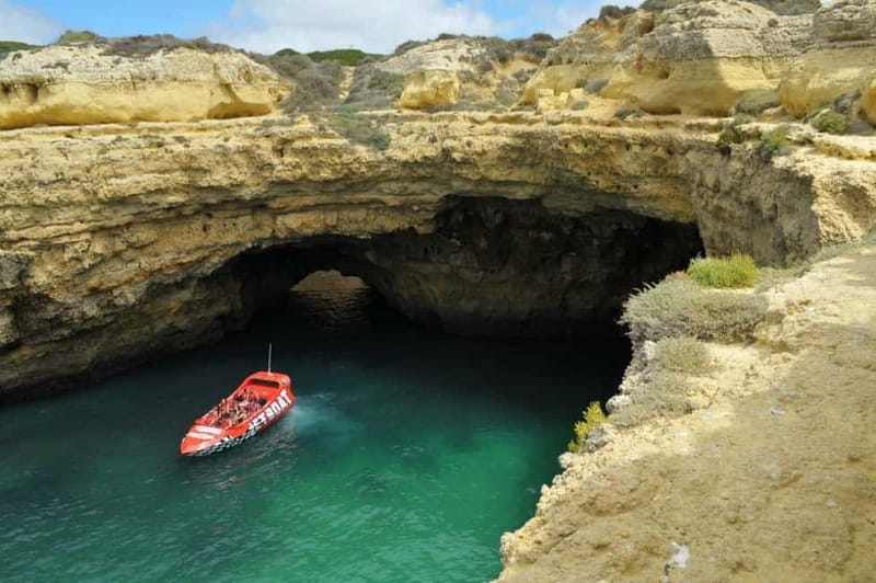 Thrilling 30-Minute Jet Boat Ride in the Algarve - Getting the Most Out of the Ride Without Worrying About the Small Stuff