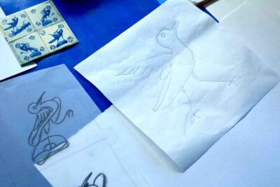 Tile painting workshop in the Algarve