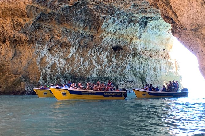 Traditional Tour - Benagil Cave - Why Tides and Timing Can Change Your View