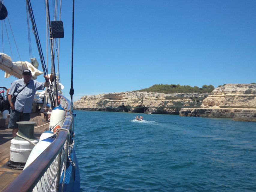 Vilamoura: Algarve Coast 3-Hour Sailing Cruise With Open Bar - Why This 3-Hour Schooner Cruise Feels Like More Than a Ride