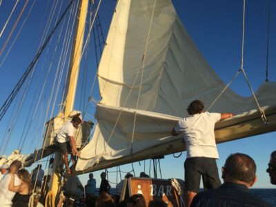 Algarve Coast 3-Hour Sailing Cruise With Open Bar