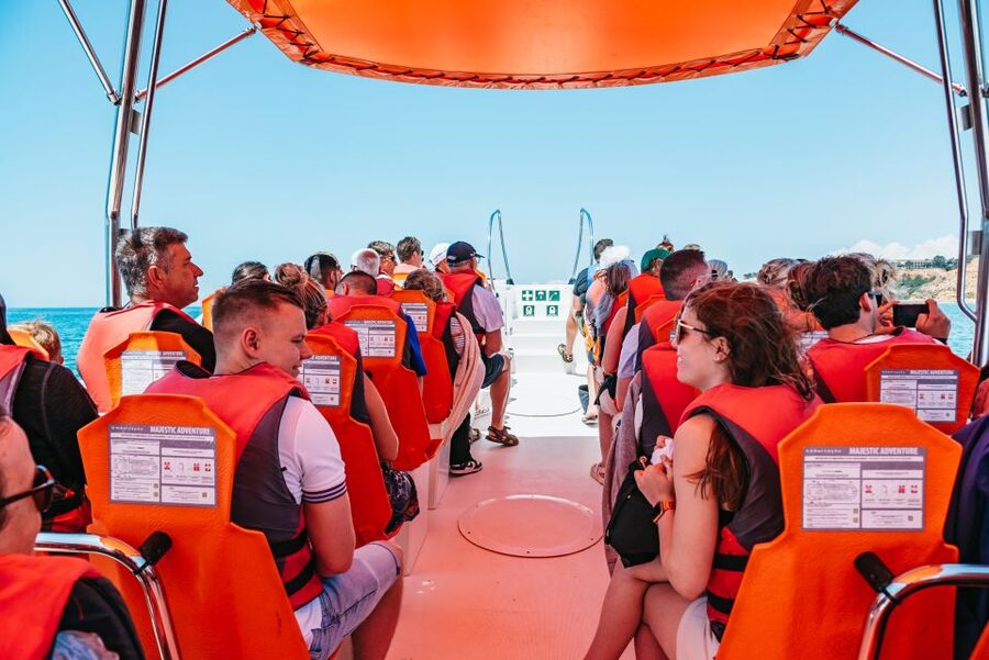 Vilamoura: Benagil Cave Boat Tour with Entry - Vilamoura to Benagil, and what makes the boat-entry matter