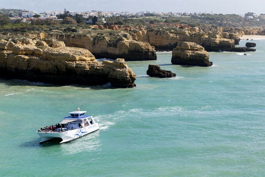 Vilamoura: Benagil Cave Quest Boat Tour - The Route West to Benagil: Algarve Cliffs, Chapels, and Sea Views