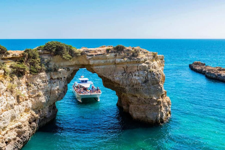 Vilamoura: Benagil Cave Quest Boat Tour - On-Board Food and Drink: Local Liqueurs and Cakes Are the Real Deal