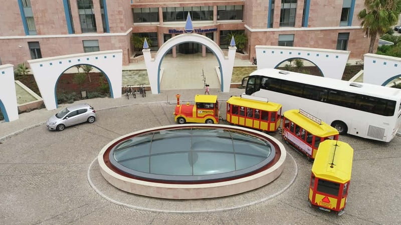 Vilamoura: Tourist Train City Tour - The audio guide reality check (and how to manage it)